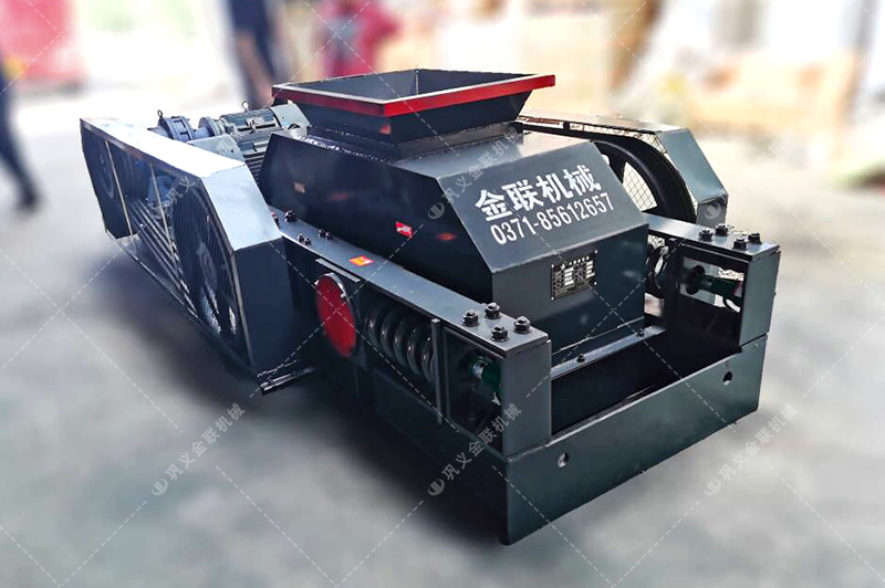 對輥式破碎機(jī)|對輥破碎機(jī)|對輥破碎機(jī)價格|河南雙輥破碎機(jī)生產(chǎn)廠家與報價 對輥式破碎機(jī)|對輥破碎機(jī)|對輥破碎機(jī)價格|河南雙輥破碎機(jī)生產(chǎn)廠家與報價